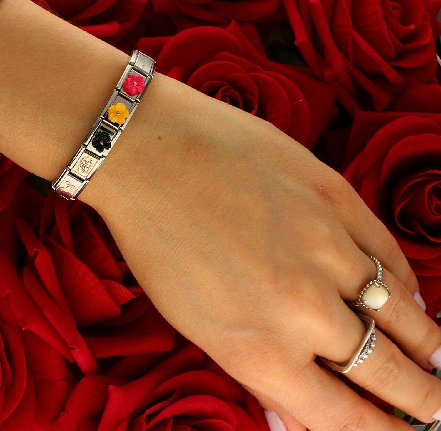 Nomination - Link 9K Rose Gold 'Mother Of Pearl Yellow Flower' 430510 06 biżuteria nomination nomination zawieszki nomination baza.jpg